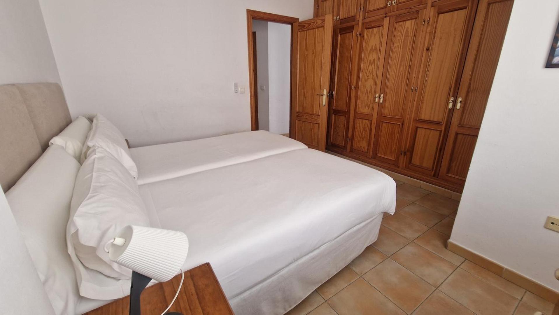 Apartamentos Latin Нерха Екстериор снимка