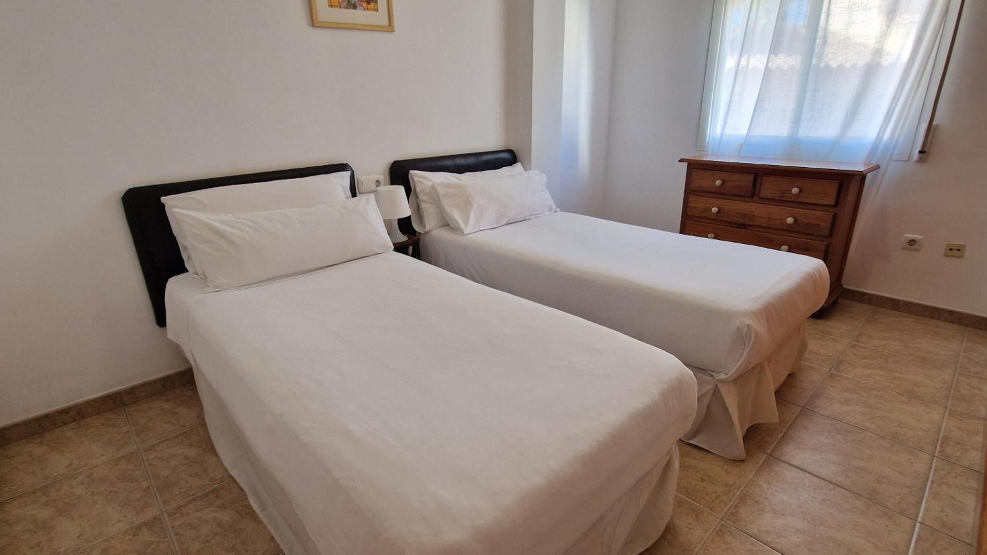 Apartamentos Latin Нерха Екстериор снимка