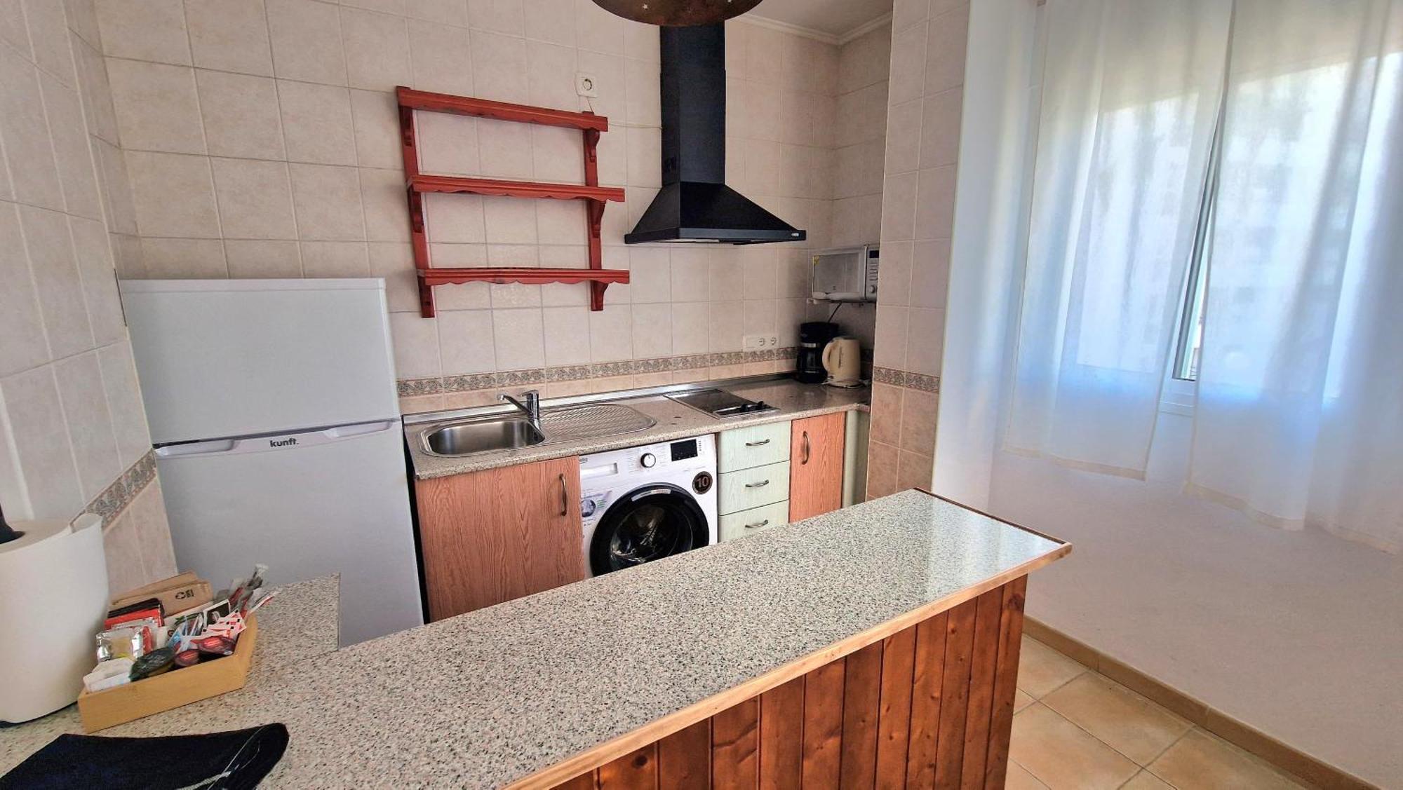 Apartamentos Latin Нерха Стая снимка