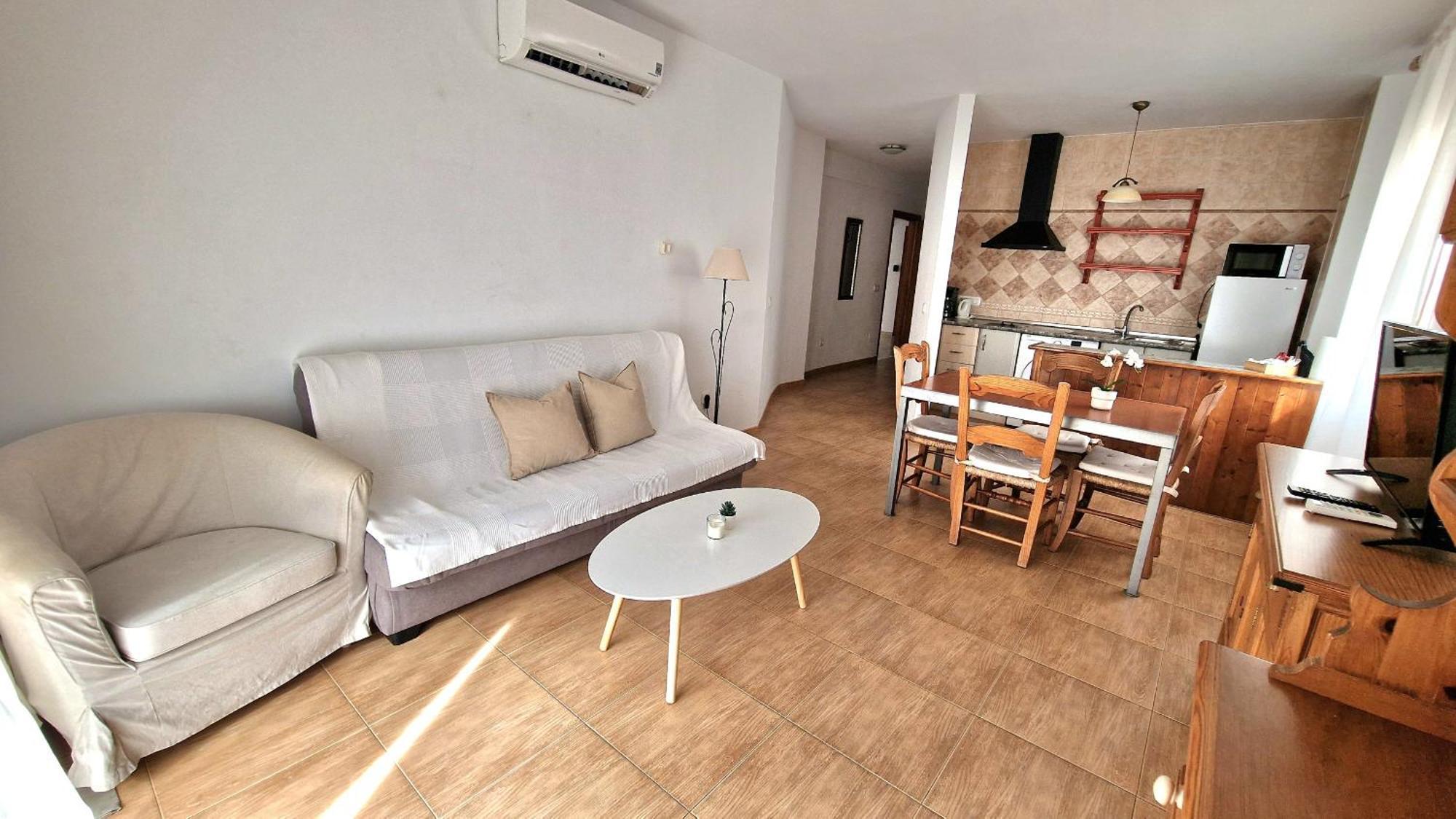 Apartamentos Latin Нерха Екстериор снимка